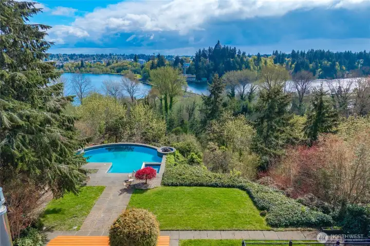 Incredible views of the Capitol and Capitol Lake