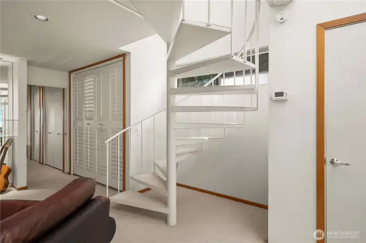 Stairs to loft from Entertainment area