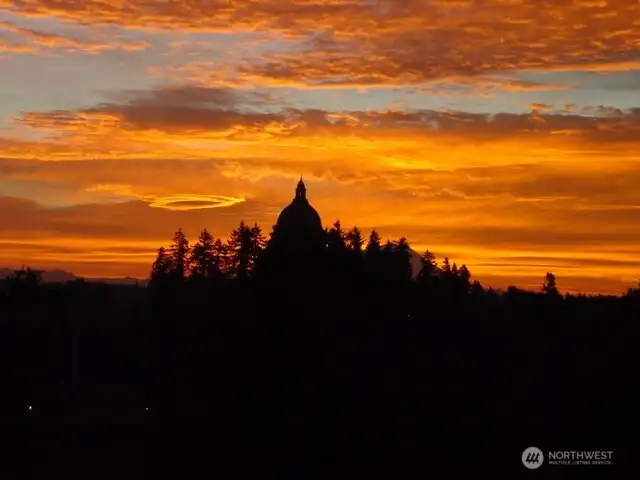 Capitol Sunrise View