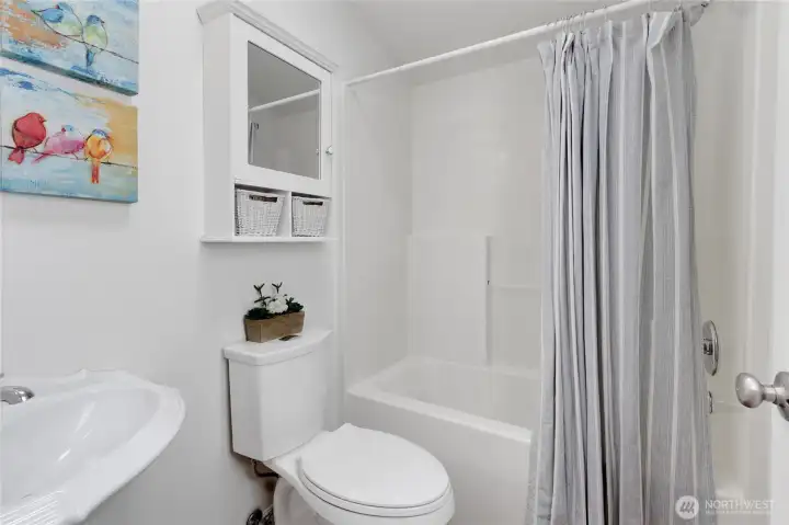 Shared full bath. Shared full bath.
