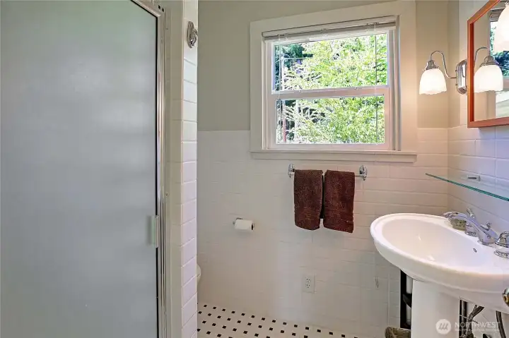 Main 3/4 bath.