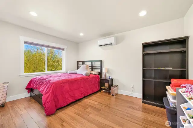 Upstairs bedroom #3