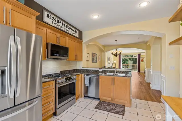 Upgraded Stainless Appliances