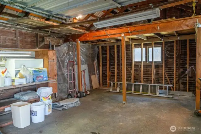 interior garage