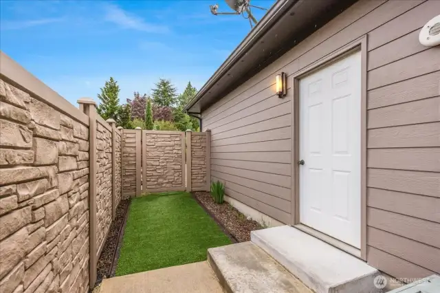 Side yard