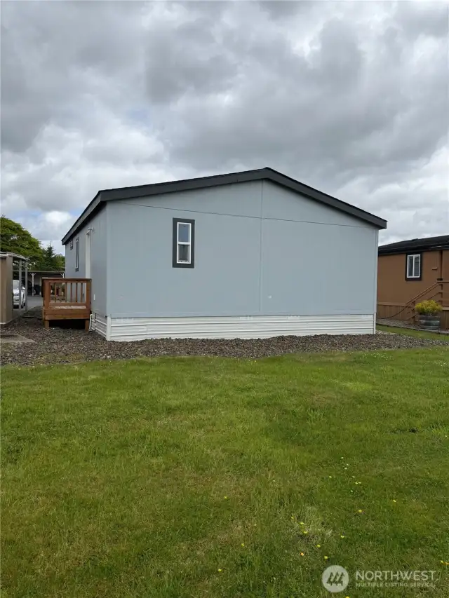Backyard/Back Exterior
