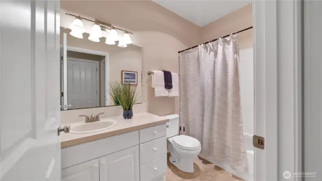Hallway Main Bath