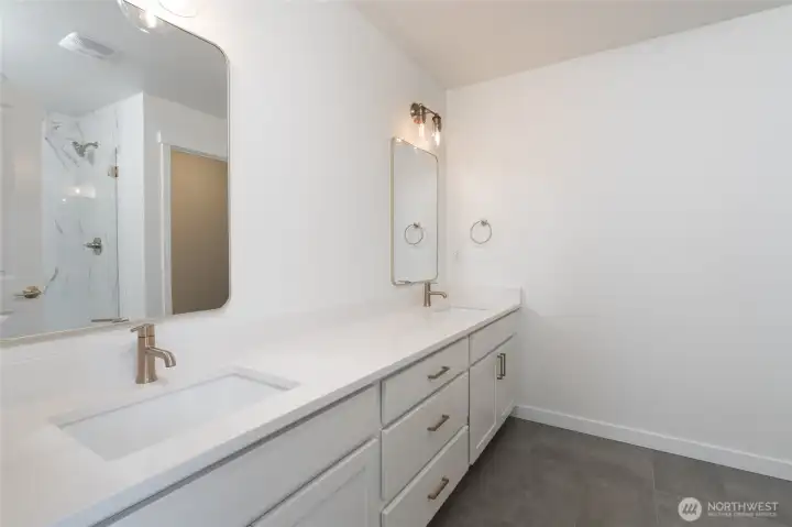 Lot 21 - Primary Bathroom