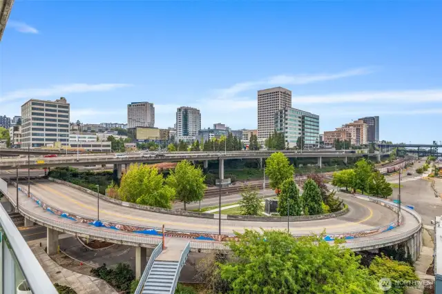 You can access 15th Street from the stairwell below your condo. City amenities are just minutes out your door.