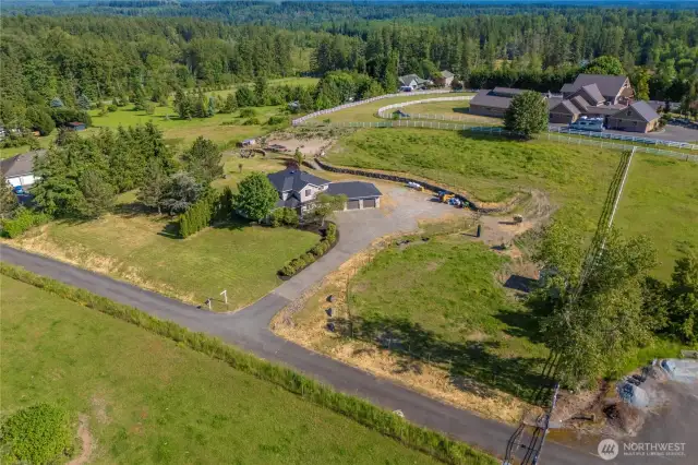 2.5+ ac fenced pastures