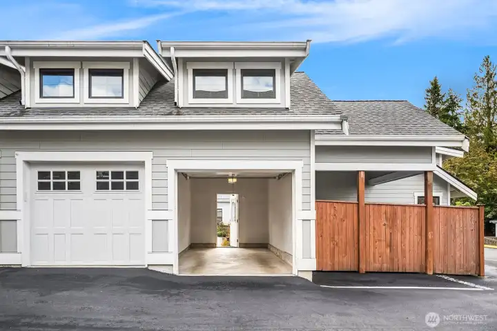 Detached Garage