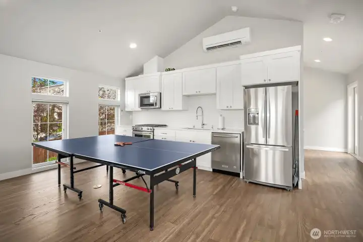 Clubhouse Kitchen