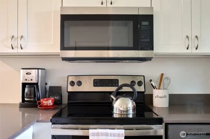 Stainless steel appliances. Staging removed.