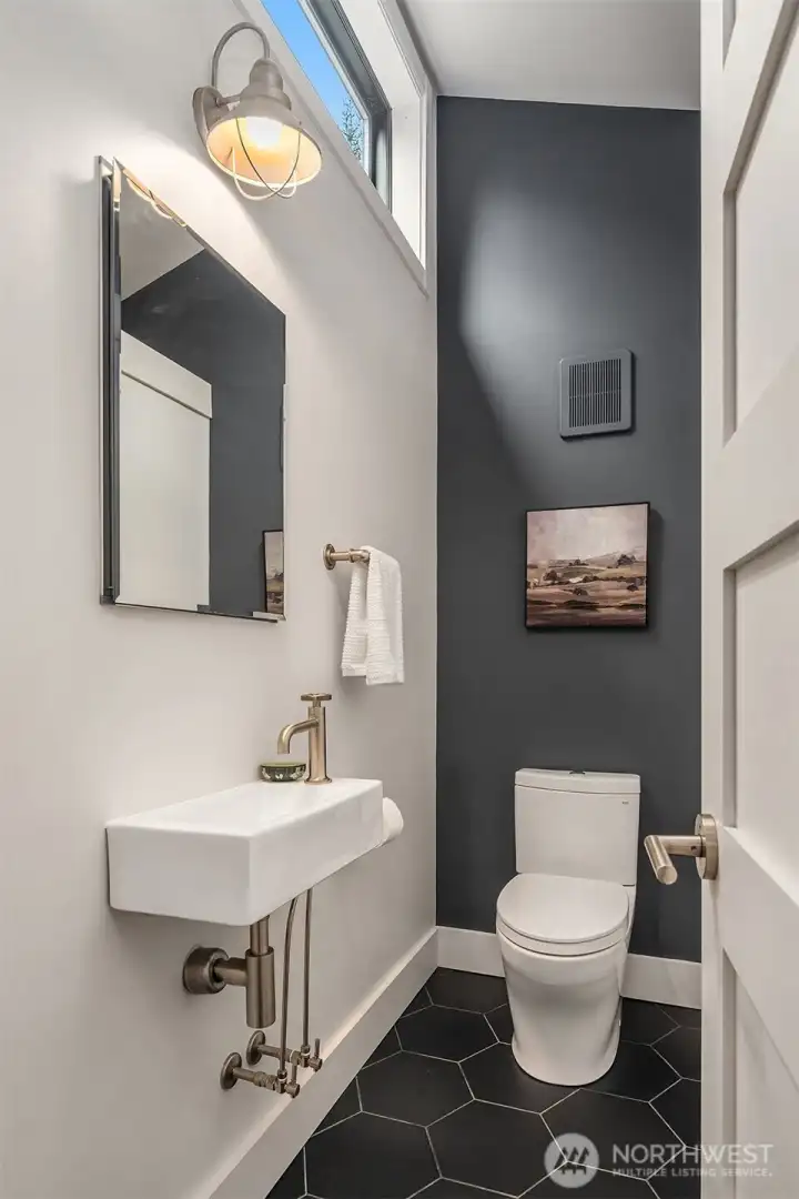 Powder room