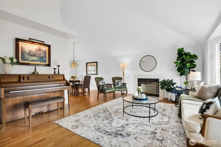 Entry with vaulted ceilings