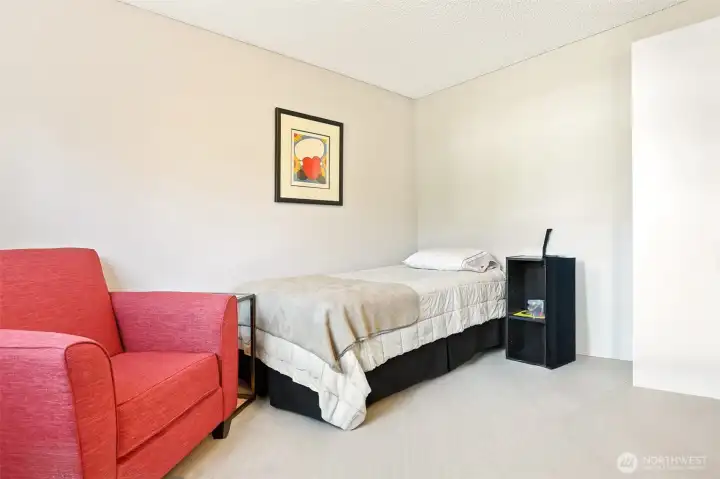 3rd bedroom