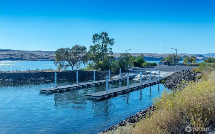 Grant Co. Boat Lanch in community