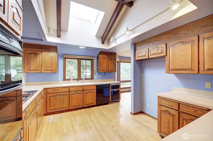 Kitchen dining room enrty