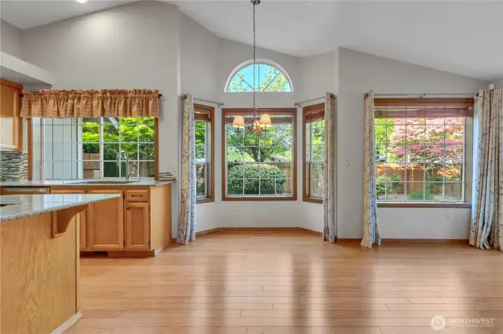 Notice the bay windwo breakfast nook for informal eating space!