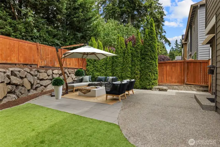 Backyard (Virtually Staged)
