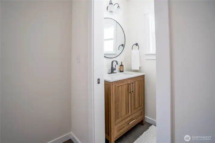 1/2 bath