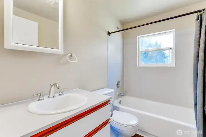 Hall full bath.