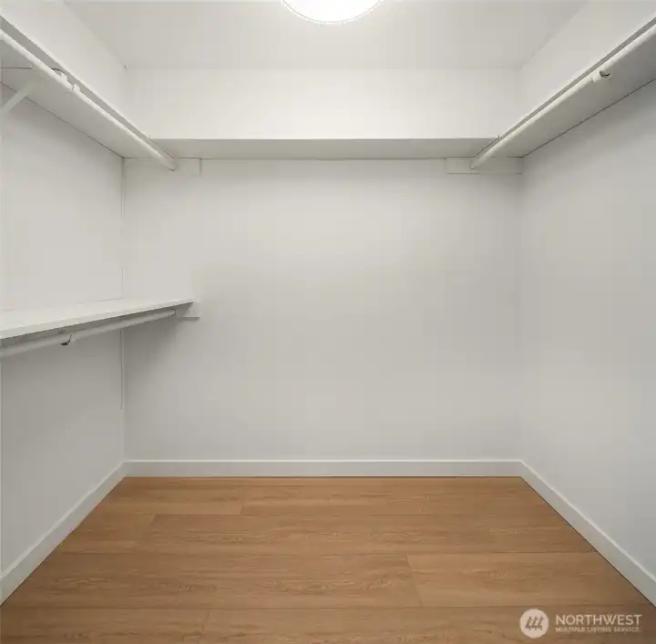 Walk in closet in Loft