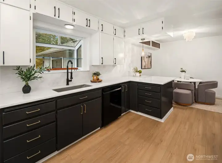 Main level Kitchen and dining