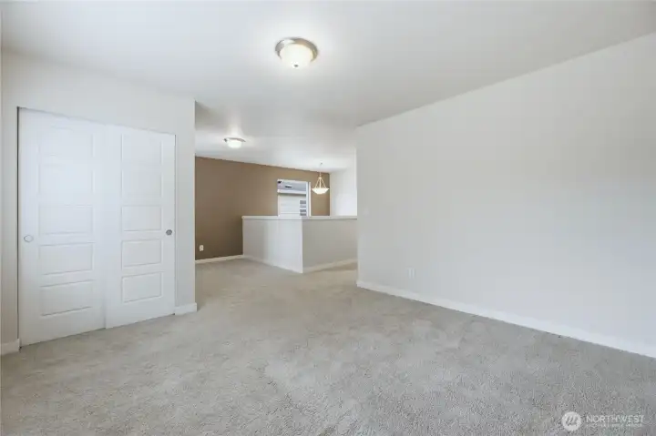 Bonus Room that could be converted to 4th Bedroom