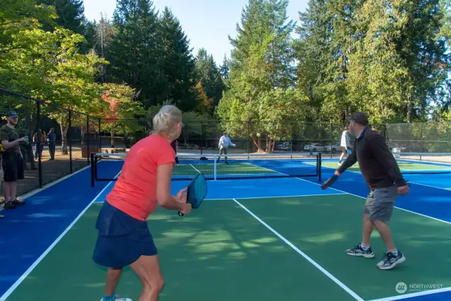 Tennis and pickleball courts to keep yourself entertained.