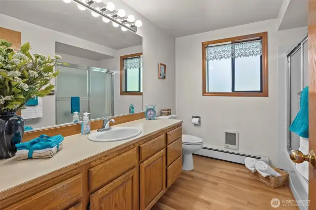 Full bathroom on main floor!