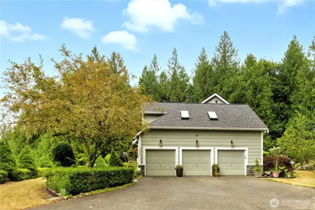 Driveway and 3 Car Garage