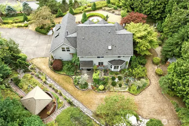 Aerial view - Back