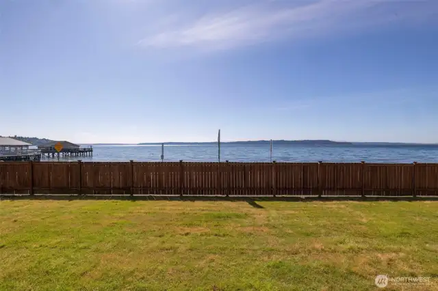 Beautiful deck views!