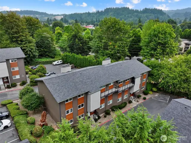 Aerial view  (Front of building)