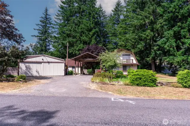 Welcome to 12909 Silver Creek Dr SE