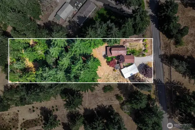 Aerial - lines are estimates only for representation of property