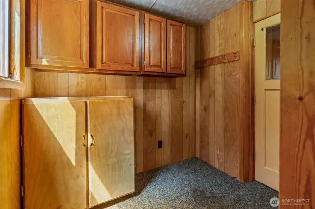 Laundry area with extra storage
