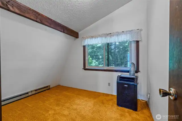 3rd bedroom upstairs