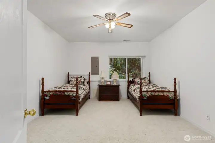 Lower floor bedroom