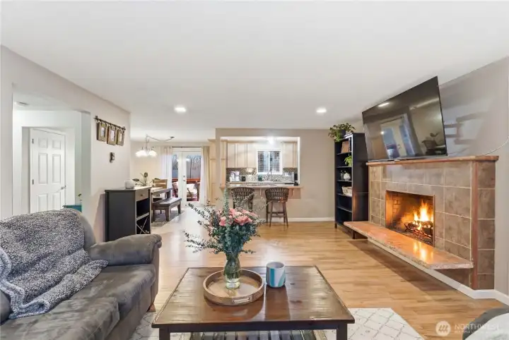 another view of living room to kitchen