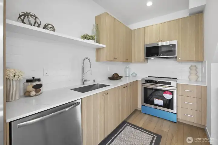 Photos are of model home 8825B. Layout and finishes may vary.