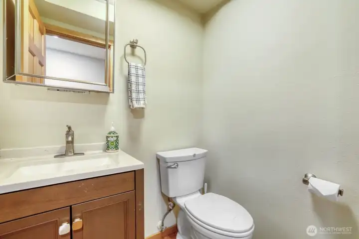 1/2 Bath main floor