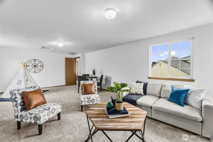 Interior, Second floor flex space