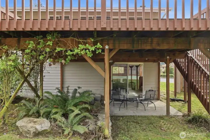 There's even an additional patio space beneath the deck.
