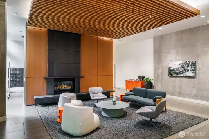 Common area to relax and enjoy the