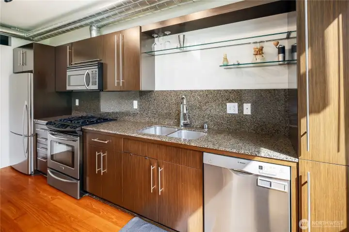 Granite countertops and stainless steel appliances