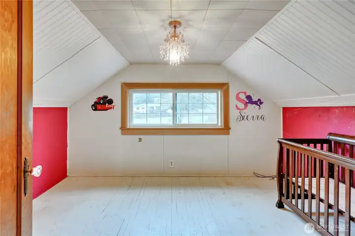 Bonus room upstairs