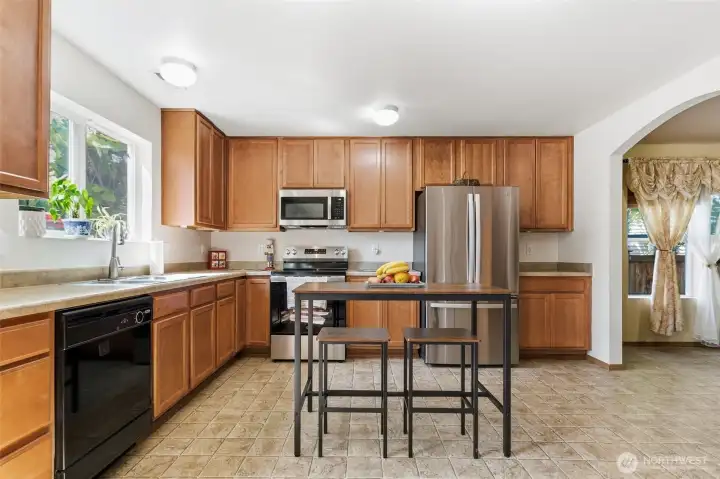 Good size open kitchen Good size open kitchen