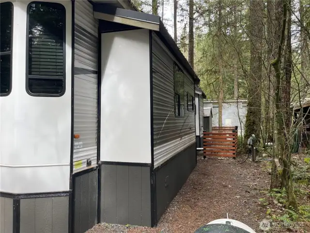 Unit has been well maintained.